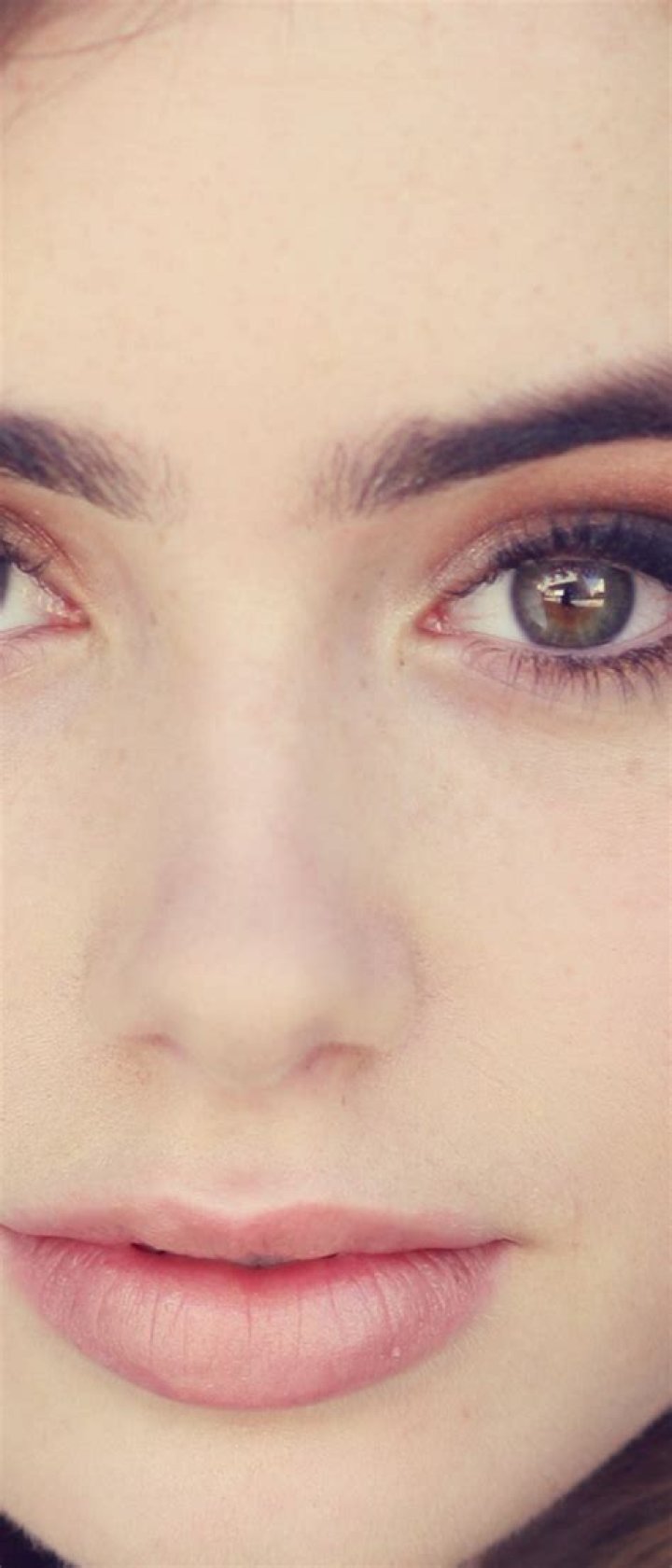 1080x2520 Resolution Actress Lily Collins 2019 1080x2520 Resolution