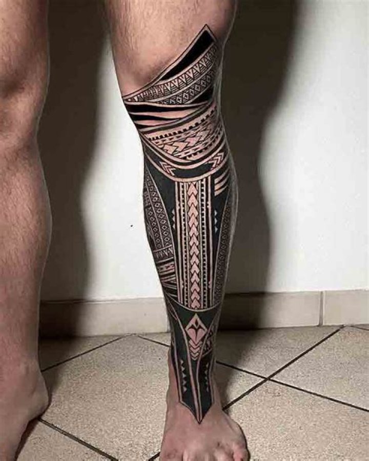 25 Simplistic Leg Tattoos For Men That Exactly What You Are Looking For