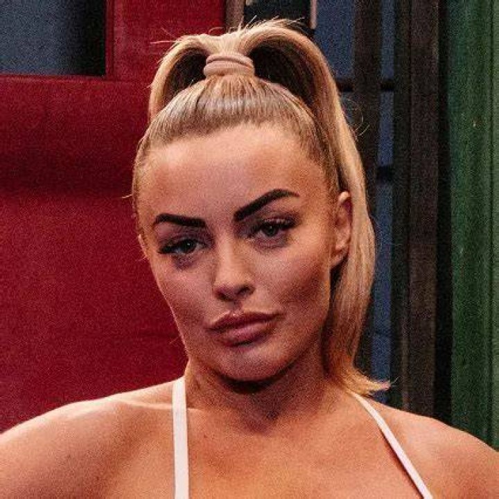 A Deep Dive Into The "Mandy Sacs Only Fan Leak"