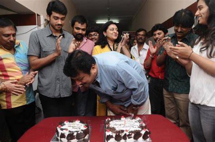 Actor Jayaram Celebrates Birthday at Location of Son Kalidas' Debut