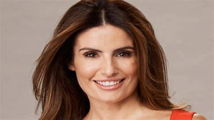 Ada Nicodemou Height and Weight Celebrity Weight Page 3
