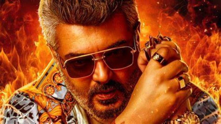 Ajith Kumar poses for photos with diehard fan. Watch viral video