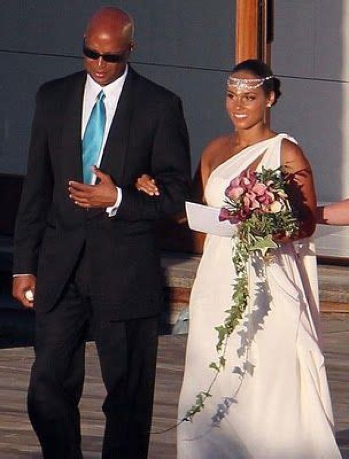 Alicia Keys and Estranged Dad Craig Cook Reconciled after Her Paternal
