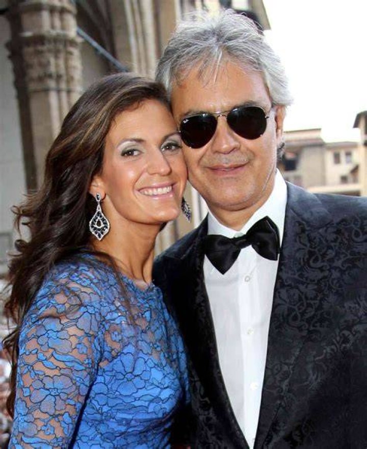 Andrea Bocelli and His Wife Don't Mind the 25Year Age Gap Verge Campus