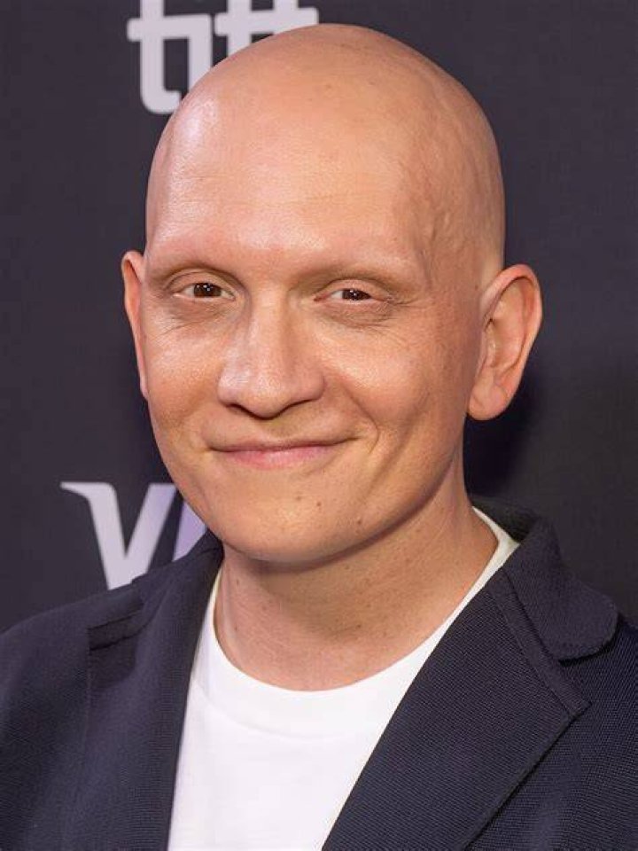 Anthony Carrigan IMDb