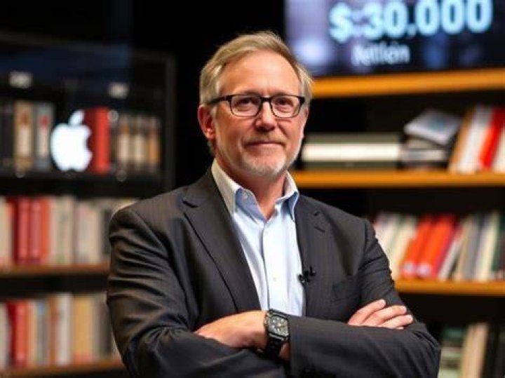 Apple finance chief retiring in September The Boston Globe