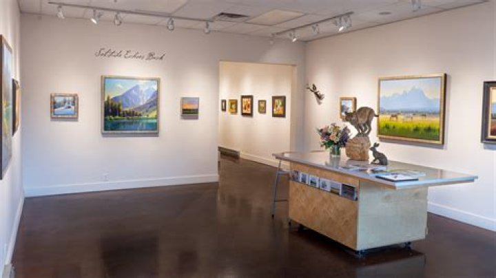 Art Gallery Date from Jackson and Wissam Al Mana Romance Rewind