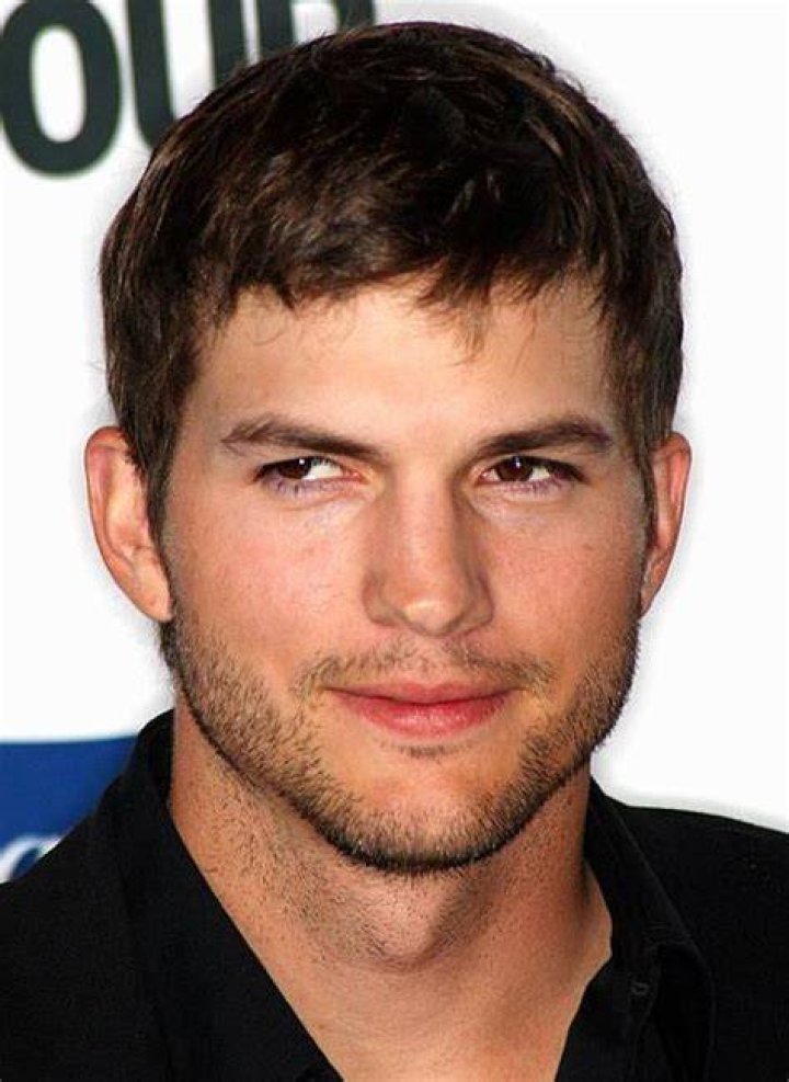 Ashton Kutcher Height Weight Body Statistics Trivia Healthy Celeb
