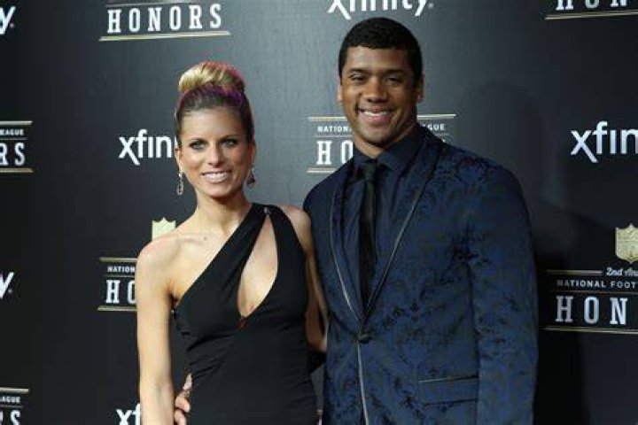 Ashton Meem All What You Need To Know About Russell Wilson's Exwife