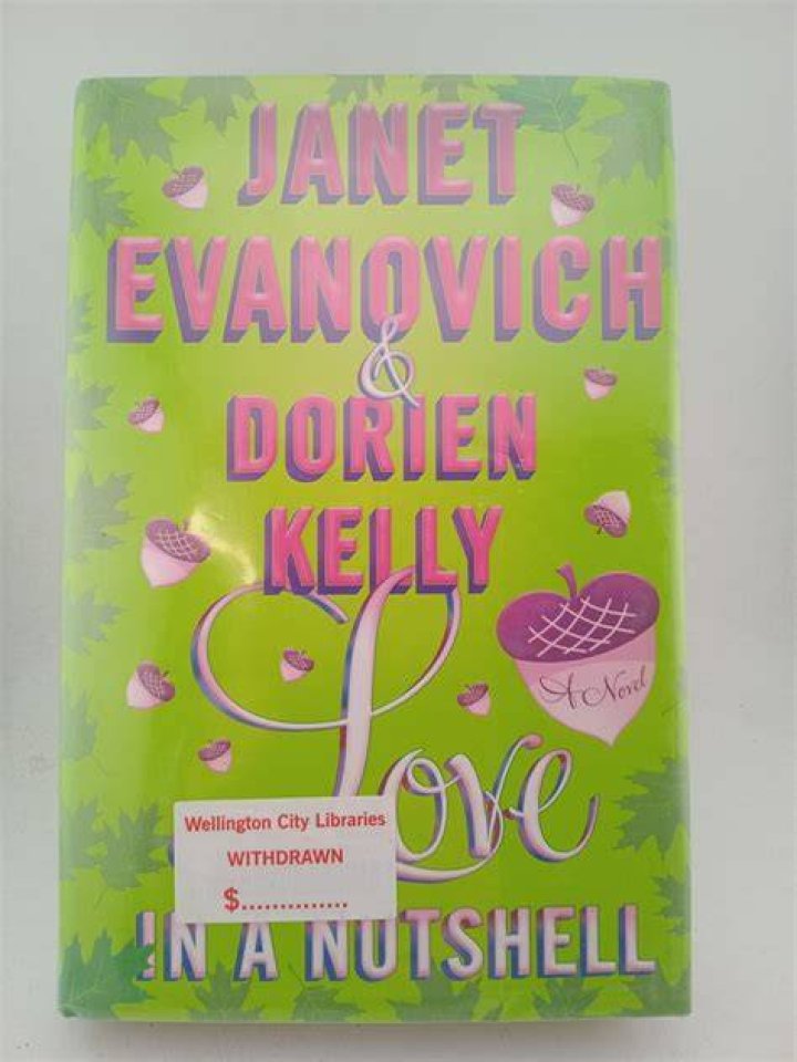 Author Dorien Kelly