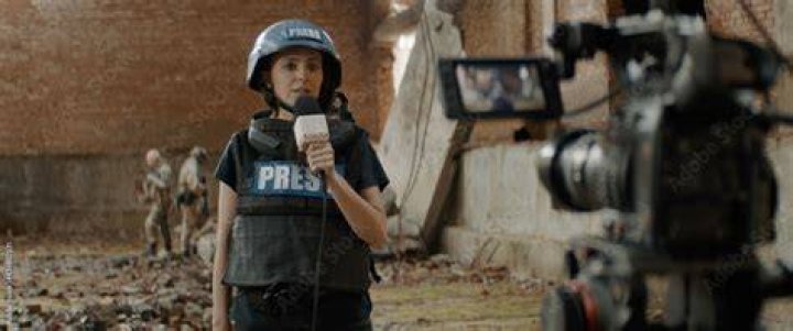 Behind-the-Scenes Of A Pregnant War Correspondent