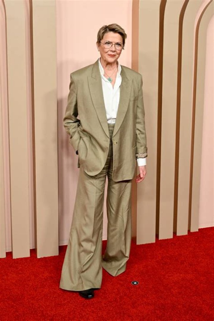 Bening goes masculinechic on red carpet Starts at 60