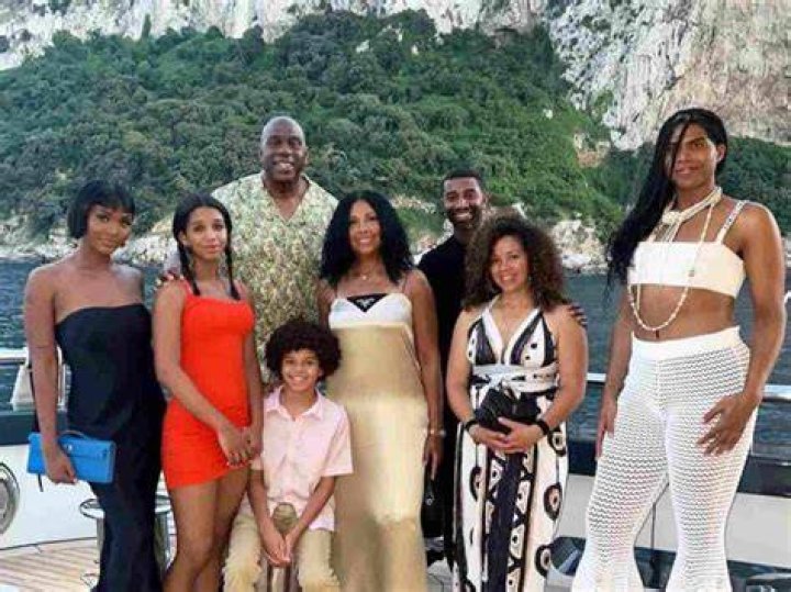 Beyonc&eacute; Shares Rare Family Photos of Kids Blue Ivy, Rumi and Sir