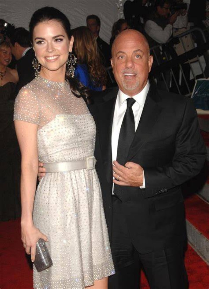 Billy Joel&rsquo;s exwife sells West Village home they once shared for 11