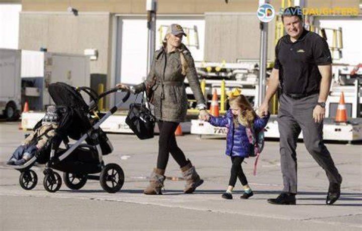 Brian Ferentz Wife, Wiki, Family, Children, Parents, Net Worth