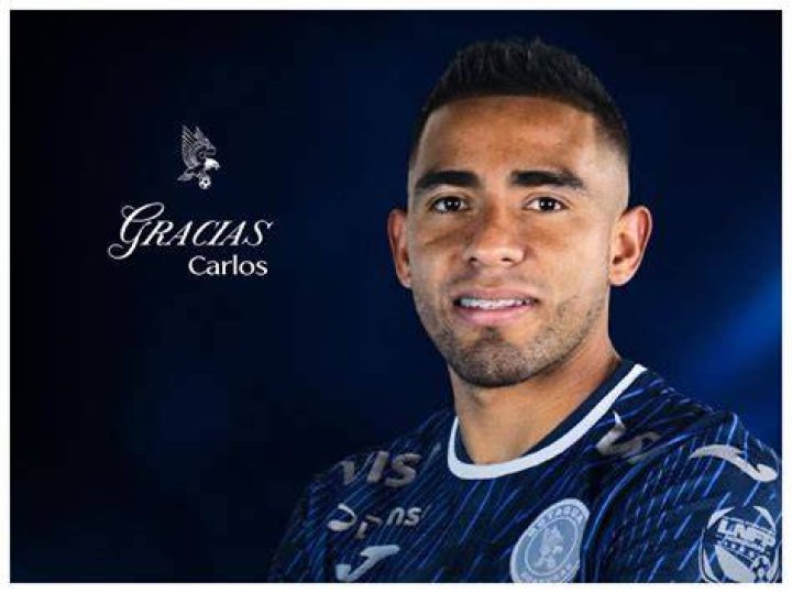 Carlos Villagr&aacute;n dice adi&oacute;s a Quico, "su peor enemigo"