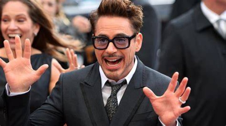 Celebrity Robert Downey Jr. Weight, Height and Age