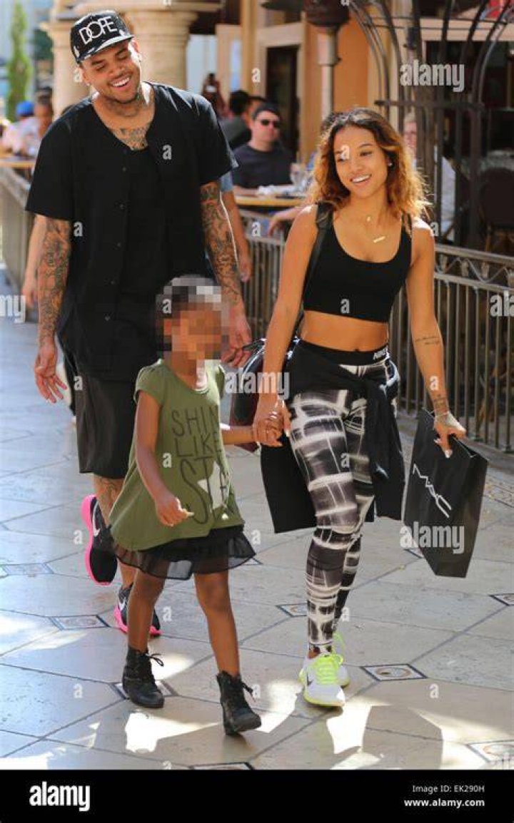 Chris Brown And Girlfriend Karrueche Tran Go On Lunch Date In Los Angeles
