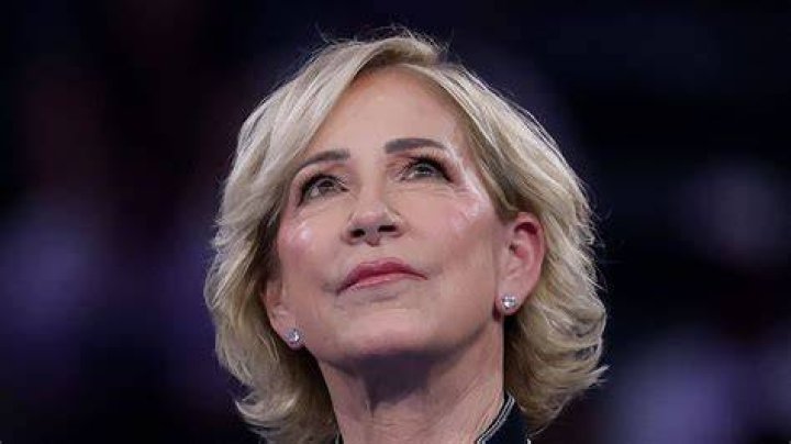 Chris Evert’s Health Her Cancer Battle Explained & Updates Hollywood
