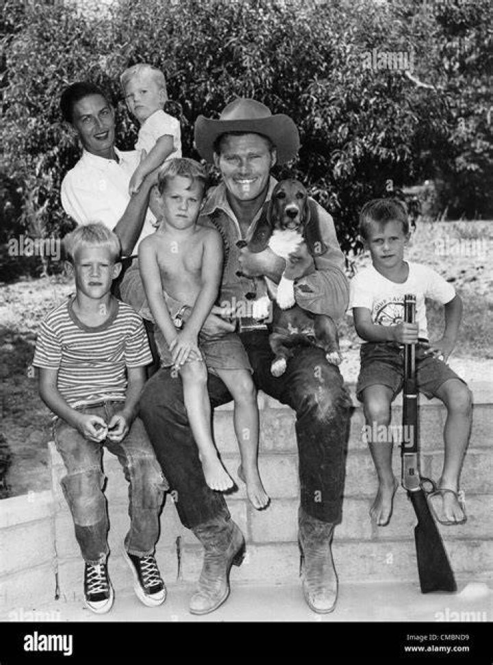 Chuck Connors Sons