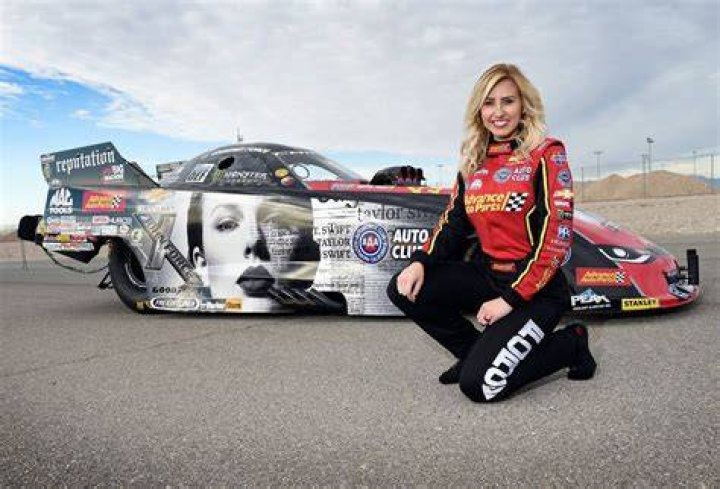 Courtney Force will test Taylor Swift's 'reputation' in NHRA finale