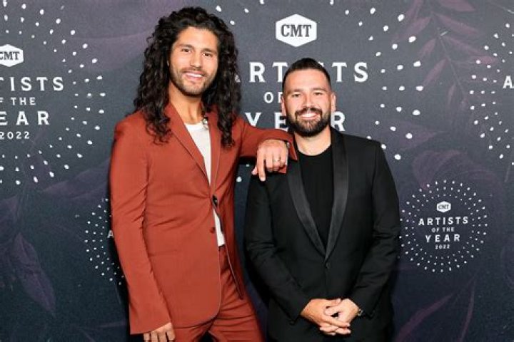 Dan + Shay's Shay Mooney Expecting Baby With Wife Hannah