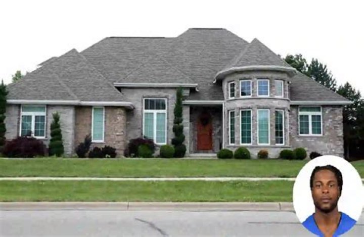 Davante Adams House Shocking Photos of His Nevada Estate!