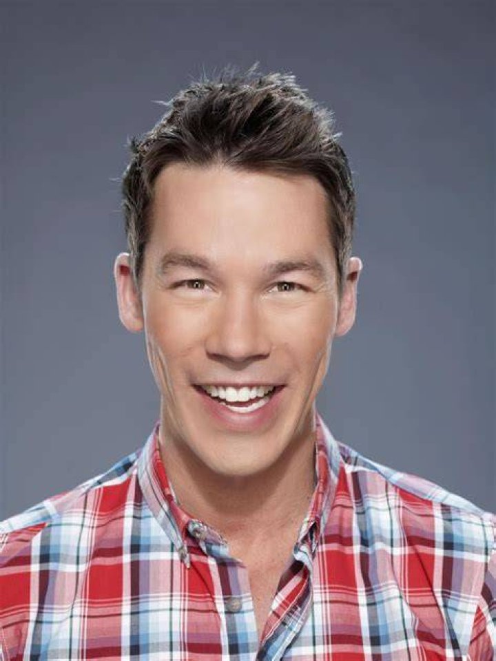 David Bromstad net worth, age, siblings, parents, education, profiles