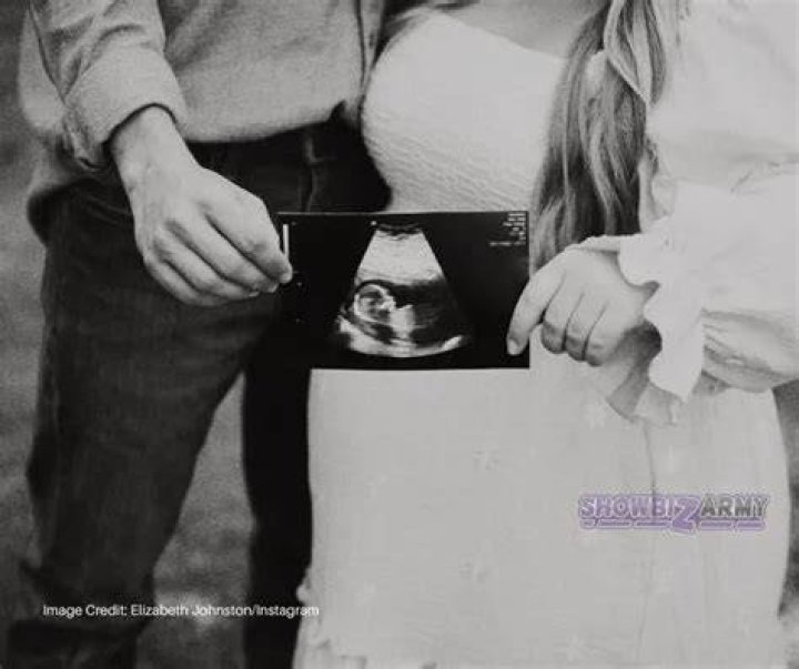 Did Elizabeth Give Birth To A Dwarf Baby?