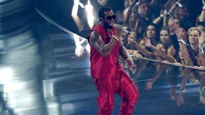 Diddy (diddy) &bull; Instagram photos and videos Square sunglasses