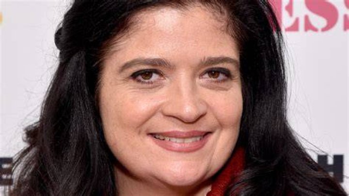 Discover The Truth Behind Alex Guarnaschelli's Marital Status