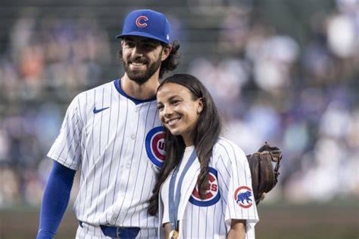 Does Dansby Swanson have a daughter?