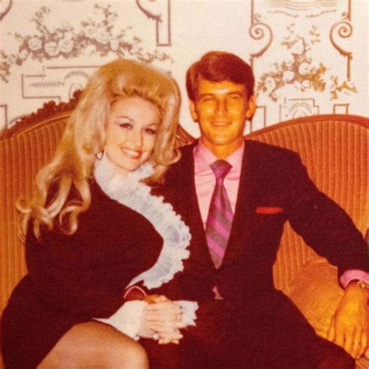 Dolly Parton Husband Meet Carl Thomas Dean