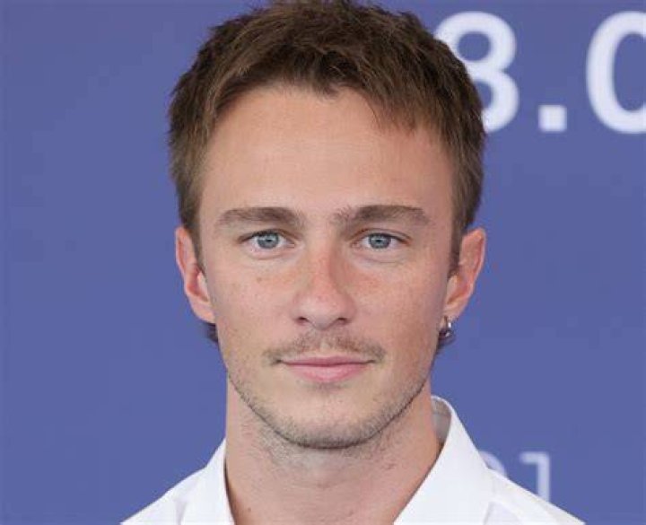 Drew Starkey 16 facts about Outer Banks&rsquo; Rafe you should know PopBuzz