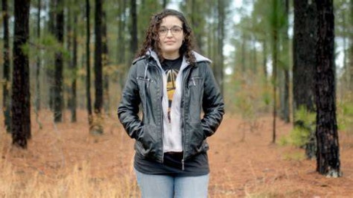 Elizabeth Shoaf, The 'Girl In The Bunker' Who Saved Herself With A Text