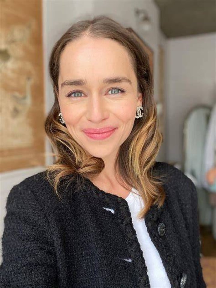 Emilia Clarke Page 34 the Fashion Spot