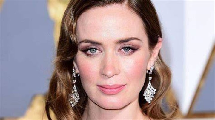 Emily Blunt speaks out against gender pay gap in Hollywood