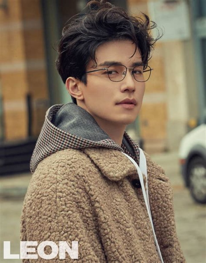 Estas fotos de Lee Dong Wook y Yoo In Na har&aacute;n que te den ganas de ver