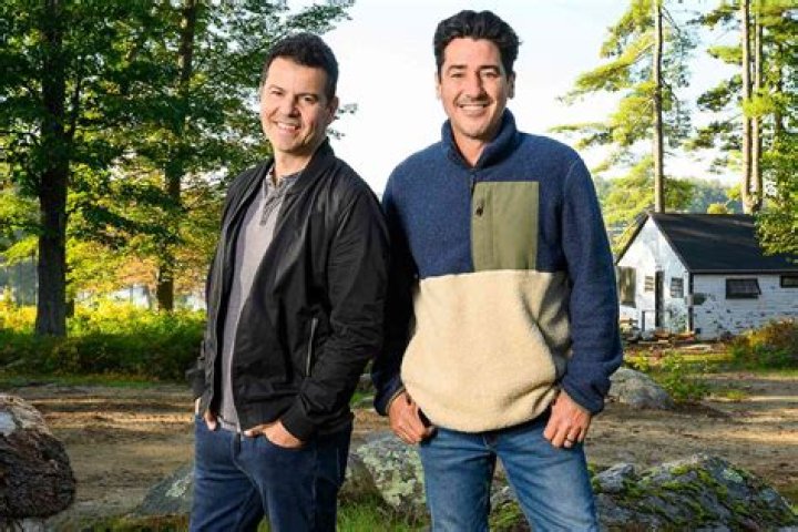 Farmhouse Fixer Jordan Jon Knight in 2021 Jordan knight, Jonathan