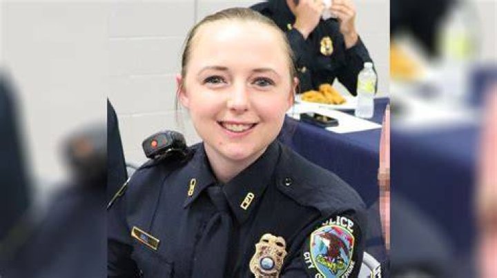 Female Cop Maegan Hall / Tennessee Police Sex Scandal Trending Images