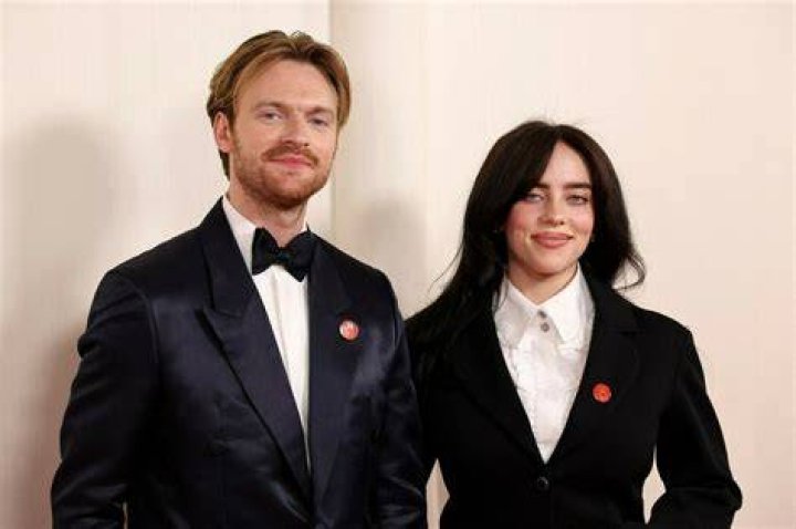 Finneas O'Connell Age, Bio, Height, Net Worth, GF, Full Name