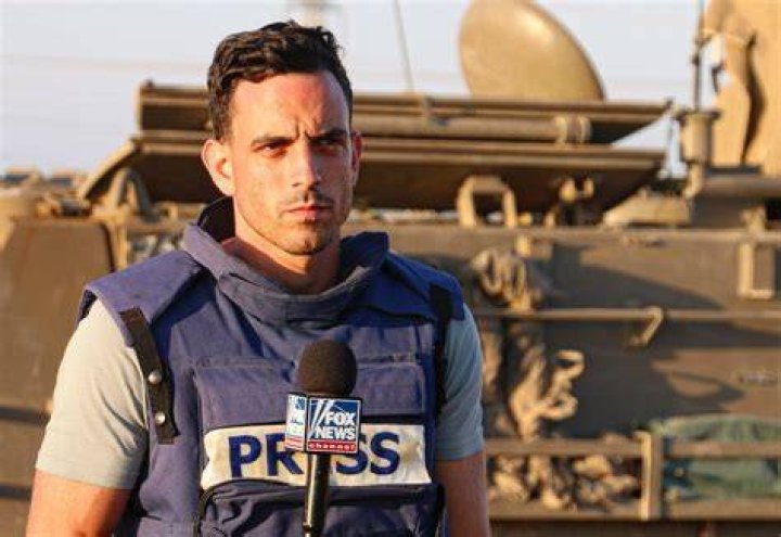 Fox News Foreign Correspondent Trey Yingst and his girlfriend, fashion