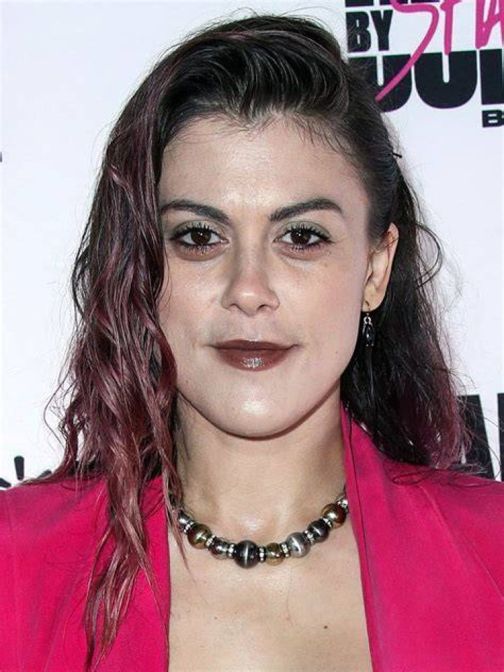 Get To Know Lindsey Shaw's Husband: All The Details
