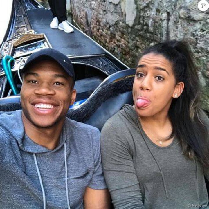 Giannis Antetokounmpo et sa compagne Mariah &agrave; Venise en d&eacute;cembre 2018