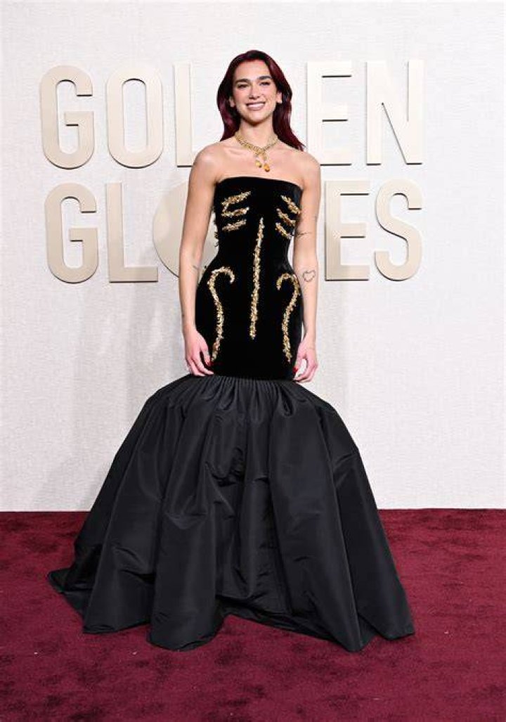 Golden Globes 2024 The red carpet hits and questionable style