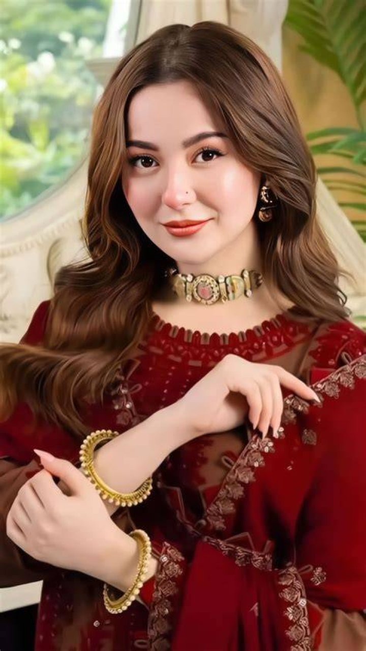 Hania Amir's Latest Stunning Bridal photoshoot
