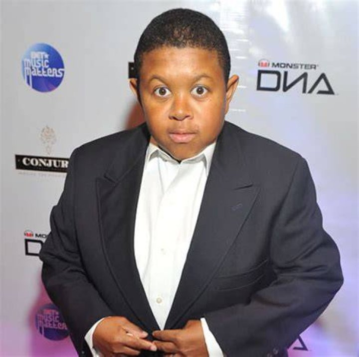Is Emmanuel Lewis Married? Find Out Now!