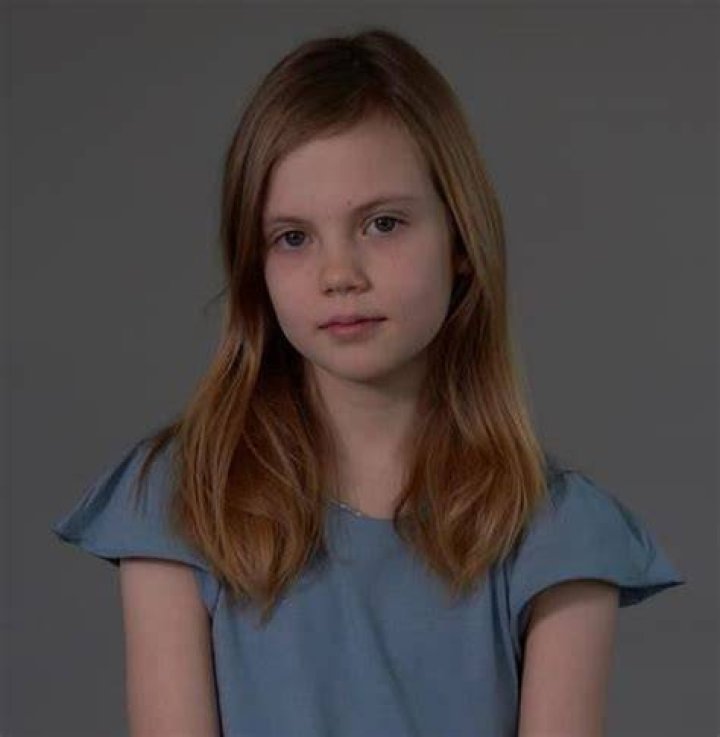 Isla Johnston Biography/Wiki, Age, Height, Boyfriend, Net Worth & More