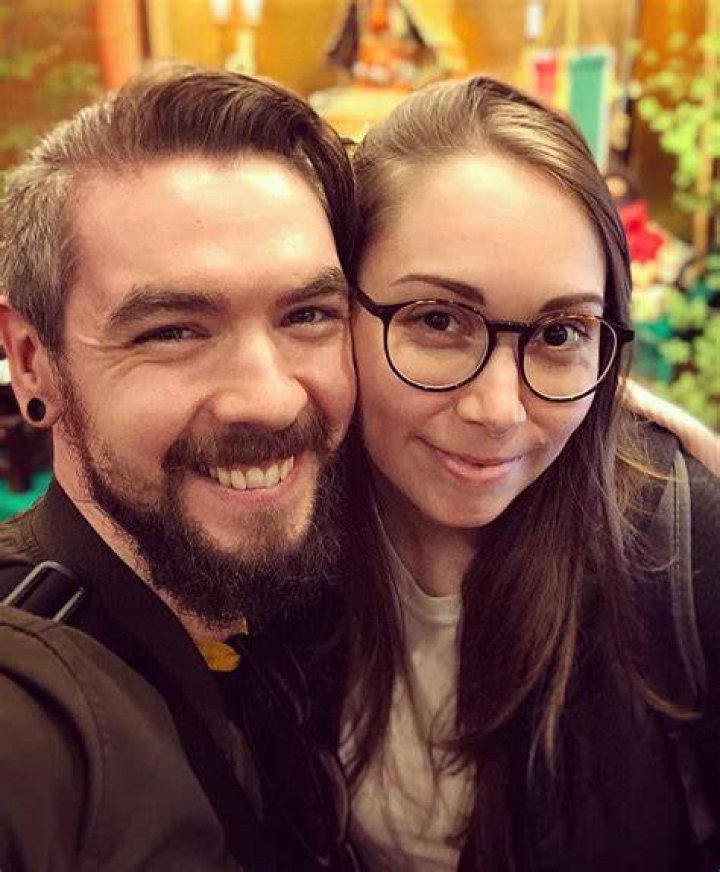 Jacksepticeye 2024 Girlfriend, net worth, tattoos, smoking & body