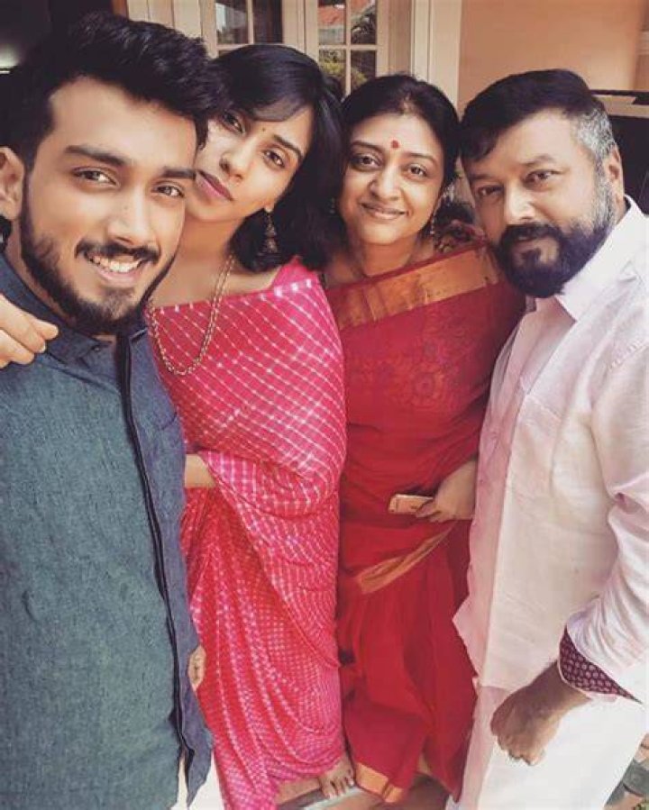 Jayaram (Actor) Age, Wife, Family, Biography & More » StarsUnfolded